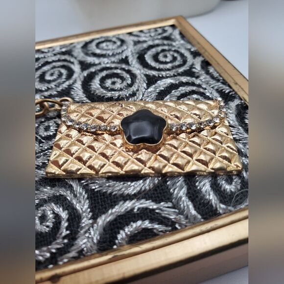 Envelope purse keychain (does not open) evening bag key accessory - Picture 1 of 3